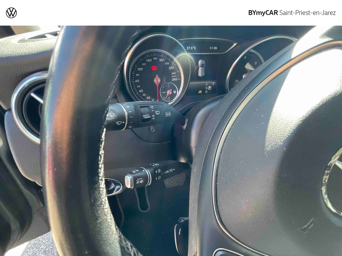 Mercedes GLA 200 d 7-G DCT — photo 24
