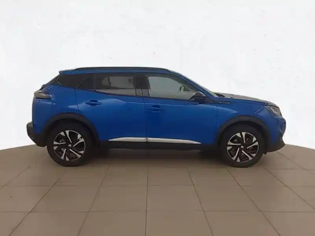 Peugeot 2008 electrique 136 ch — photo 4