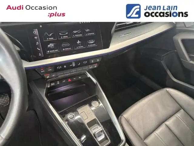 Audi A3 sportback 40 tfsie 204 s tronic 6 — photo 13