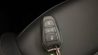 Peugeot 3008 1.2 Hybrid 145ch Allure e-DCS6 — photo 16