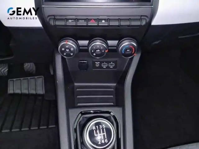 Renault Clio tce 90 — photo 56