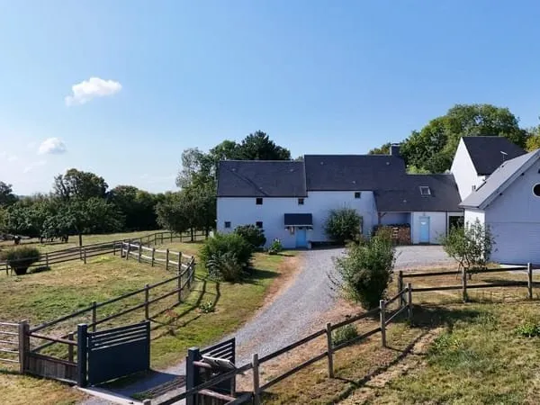 Maison 13 pièces 300 m²