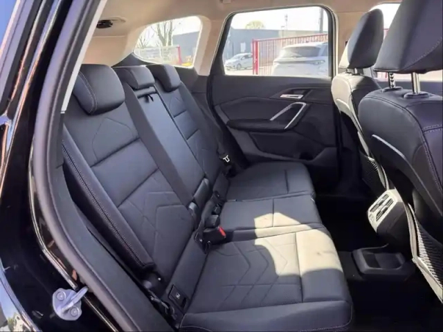 Bmw X1 sdrive18i 136ch xline — photo 26