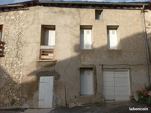 Maison de hameau pays de sault