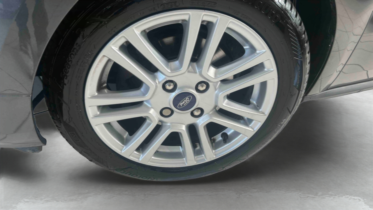 Ford Tourneo Courier 1.0 E 100 BV6 S&amp;S — photo 14