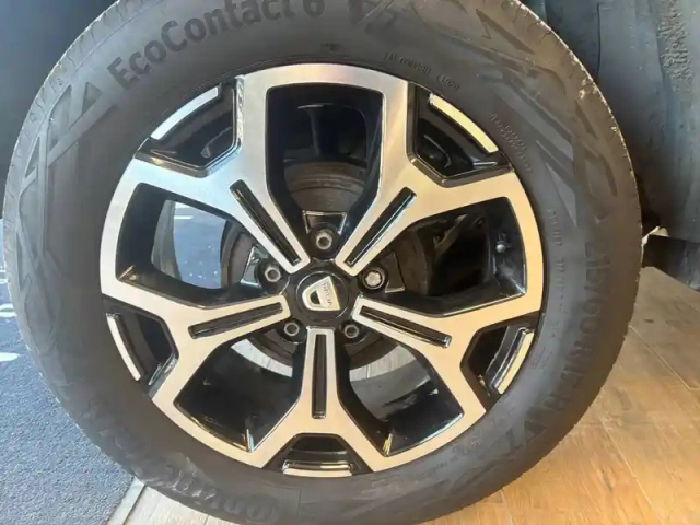 Dacia Duster eco-g 100 4x2 — photo 17