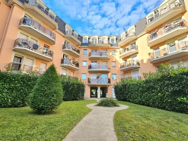 Appartement 4 pièces 104 m²