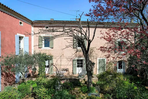 Propriété 10 pièces 255 m²