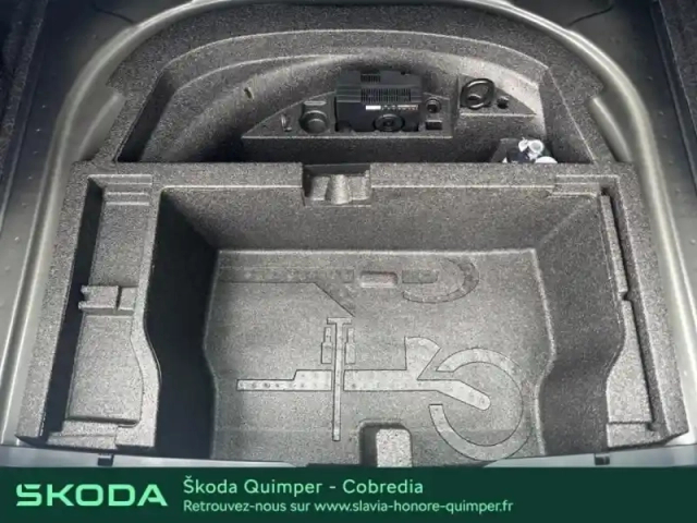 Skoda Octavia combi 2.0 tdi scr 150ch selection dsg7 — photo 7