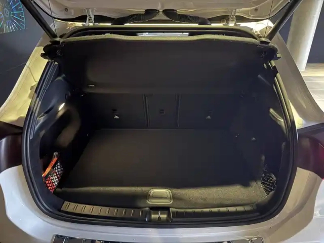 Mercedes Gla 180 7g-dct — photo 20