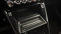 Peugeot 2008 1.5 BlueHDi 130ch S&S Roadtrip EAT8 — photo 30