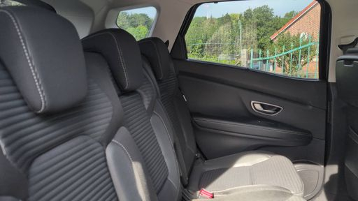 Renault Scenic 1.5 DCI 110 - Intens – 2017 – 47018 km – Diesel – Boîte Manuelle — photo 32