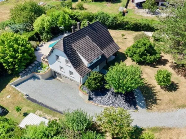 Maison 6 pièces 165 m²
