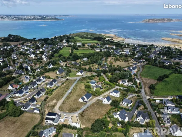 Terrain 484 m² Trélévern