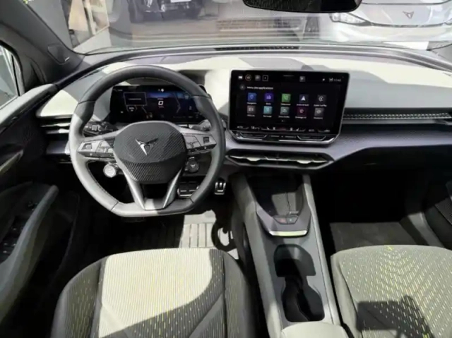 Cupra Raval 226ch 51,5kwh vz extreme — photo 8