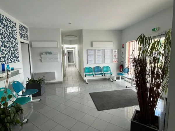 Commerce 20 pièces 326 m²