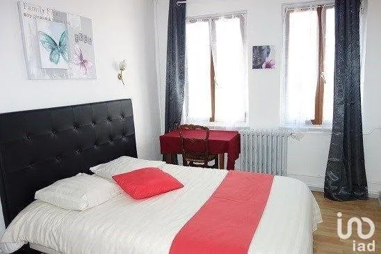 Local commercial 2 pièces 2800 m²