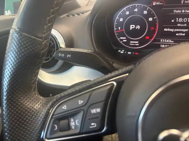 Audi Q2 35 tfsi 150 s tronic 7 — photo 30