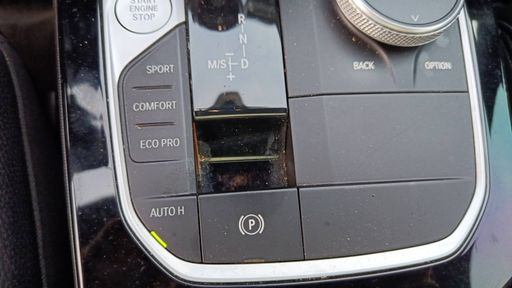 BMW Serie 1 118d 150 BVA - M Sport – 2021 – 148677 km – Diesel – Boîte Automatique — photo 12