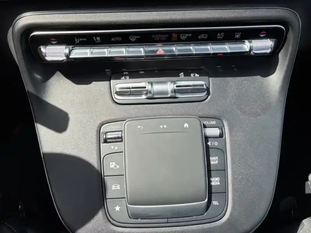 Mercedes Cla v 300 d 4matic avantgarde extr — photo 27