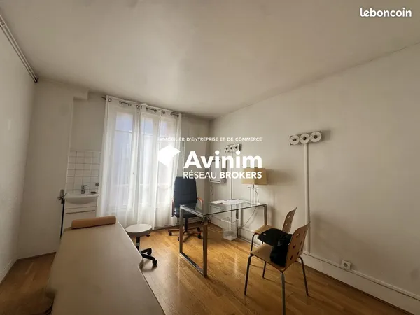 Local 63 m² Aulnay-sous-Bois