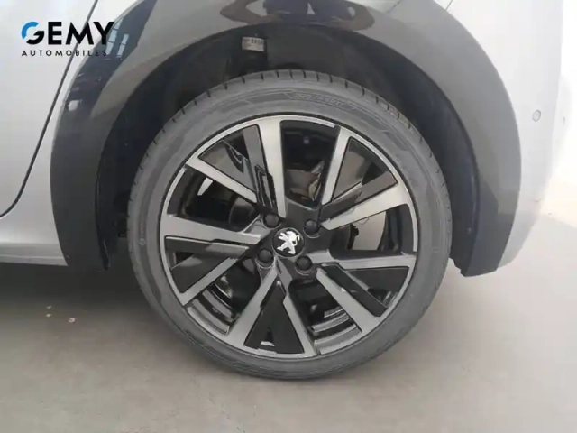 Peugeot 208 puretech 100 s&amp;s eat8 — photo 33