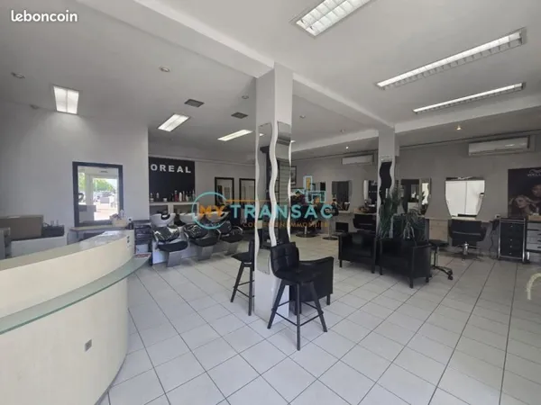 Commerce coiffure 71 m²