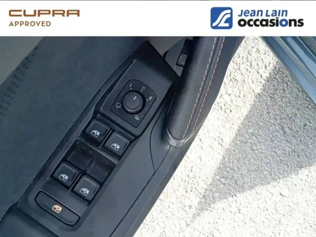Cupra Leon sportstourer 1.5 etsi hybrid 150 ch dsg7 — photo 39