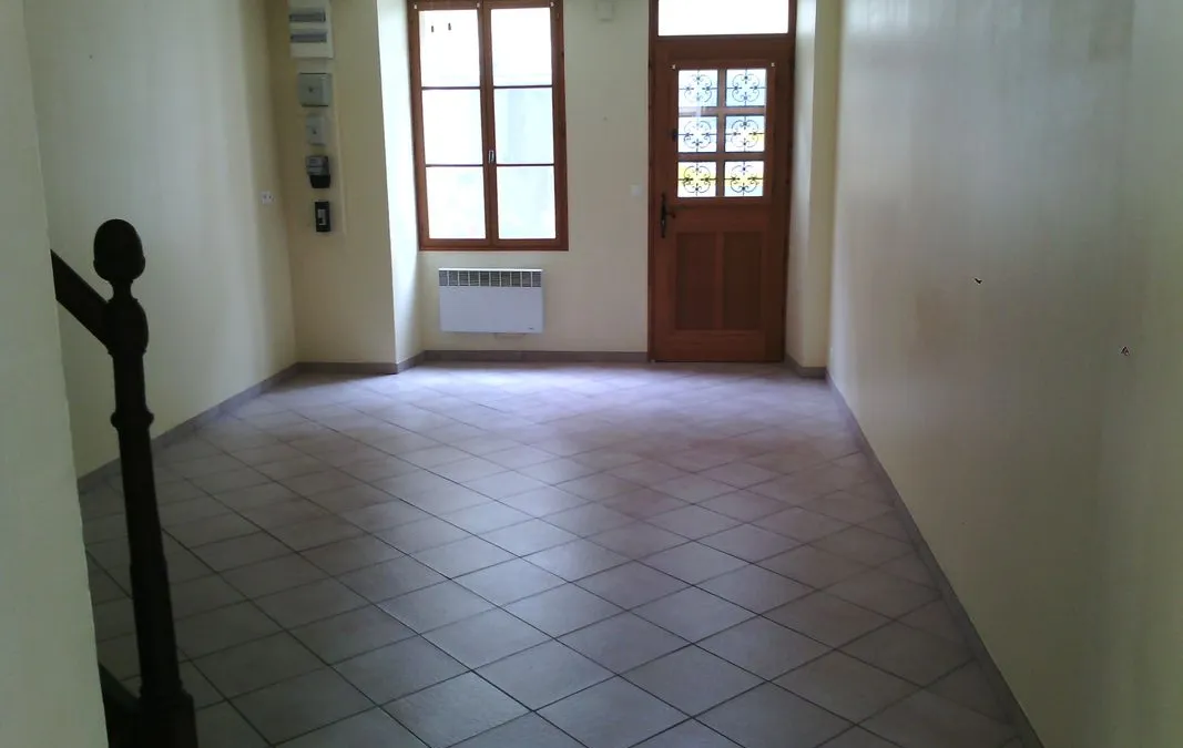 Photo 1