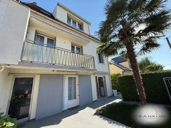 EXCLUSIVITE - Pavillon avec studio indépendant à Mitry-Mory