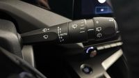 Peugeot 308 1.2 Hybrid 136ch Allure e-DCS6 — photo 23