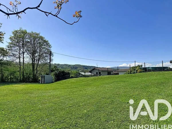 Terrain 1324 m²