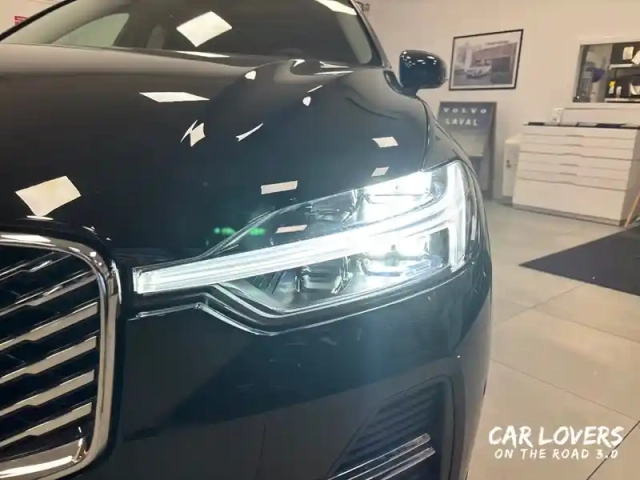 Volvo Xc60 t6 awd hybride rechargeable 253 ch+145 ch geartronic 8 — photo 28