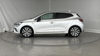 Renault Clio 1.6 E-Tech 140ch Initiale Paris -21 — photo 7