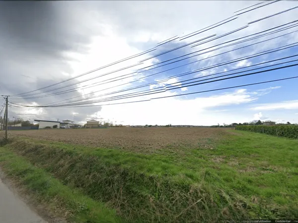 Terrain 820 m²
