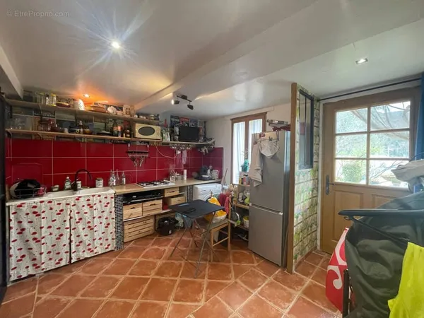 Appartement t2 en rez-de-jardin
