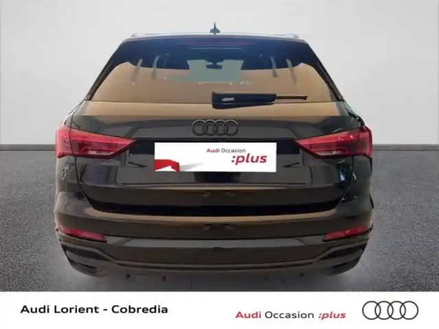 Audi Q3 35 tdi 150ch s line plus s tronic 7 — photo 5