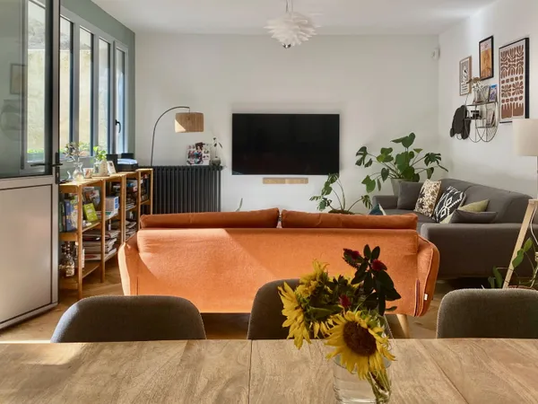 Loue chambre en colocation dans maison