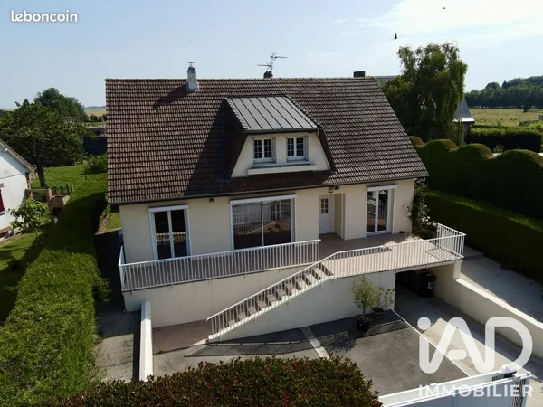 Maison familiale 7 pièces 153 m²
