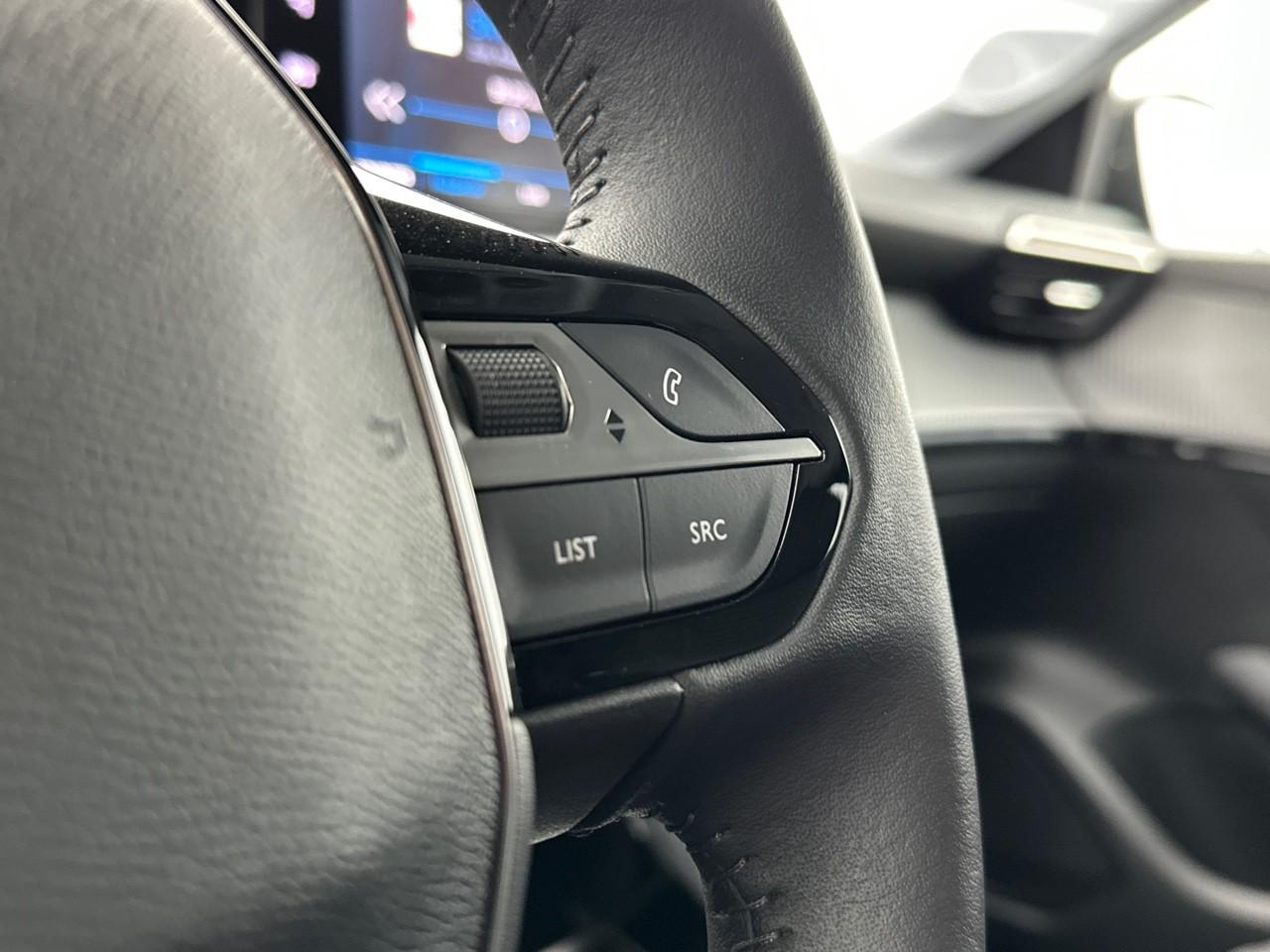Peugeot 208 puretech 75 s&s bvm5 style — photo 18