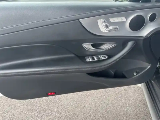 Mercedes Cla e 220 d coupé sportline — photo 17