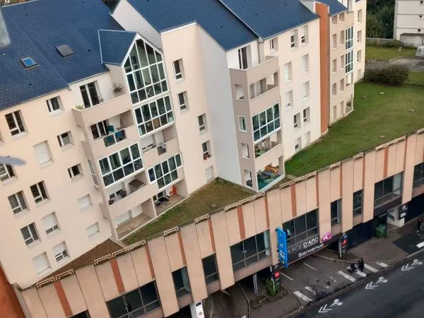 F2 meublé de 53m² avec 1 parking