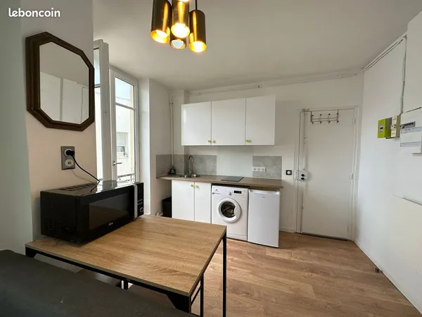 Location meublée-Saint denis- 93200 - appartement 2 pièces