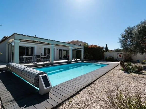 Maison 5 pièces 140 m²