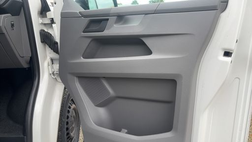 Volkswagen Transporter T6 2.0 TDI 110 - Business – 2021 – 87927 km – Diesel – Boîte Manuelle — photo 21