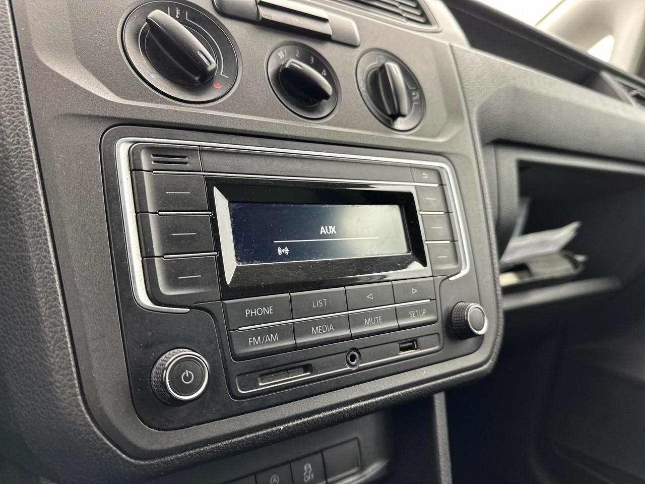 Volkswagen Caddy van 2.0 tdi 75 bvm5 business line — photo 24