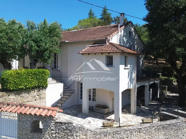 Maison proche Allègre les Fumades