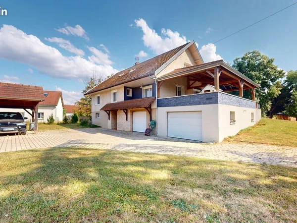 Maison 8 pièces 193 m²