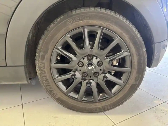 Mini Mini hatch 3 portes one 102 ch bva7 — photo 10