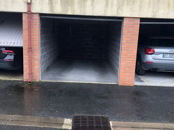 Parking box - proche gare enghien